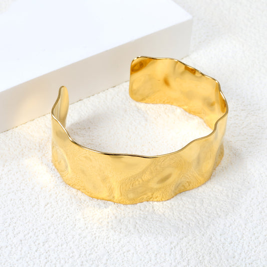 Eros Cuff